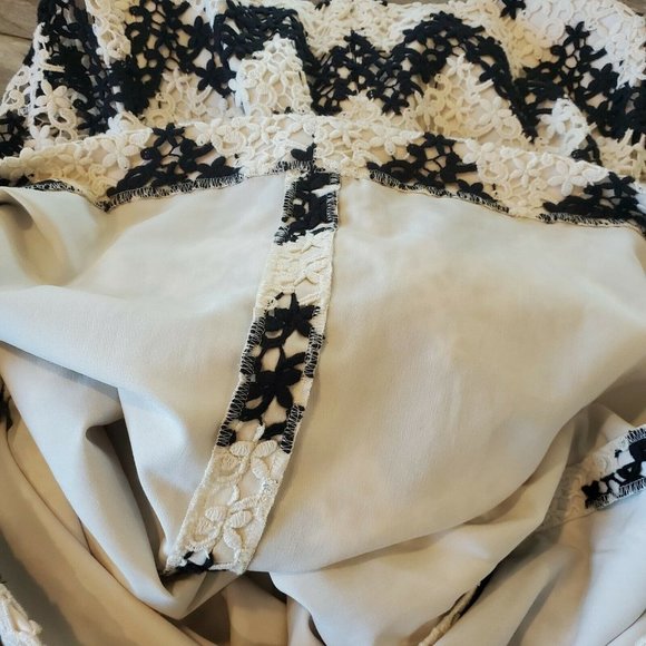 Talbots‎ 8 P Petite Crochet Floral Chevron Shift Dress Black Offwhite - Picture 4 of 9